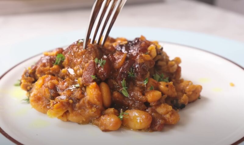 Tender chunks of meat and flavorful beans, a comforting cassoulet